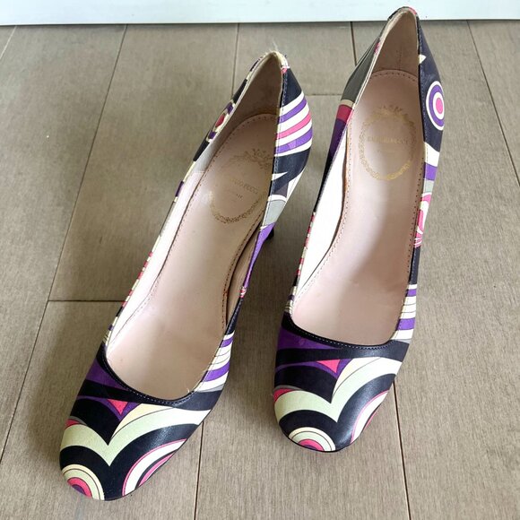 Emilio Pucci Pattern Heels - Picture 14 of 14
